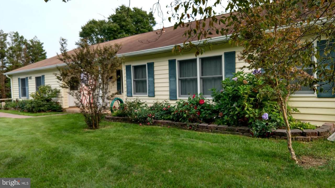 5582 Quiet Brook Road - Photo 1