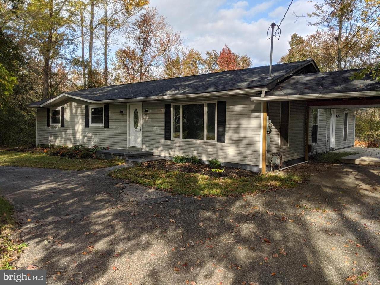 205 Cedar Bridge Road - Photo 1