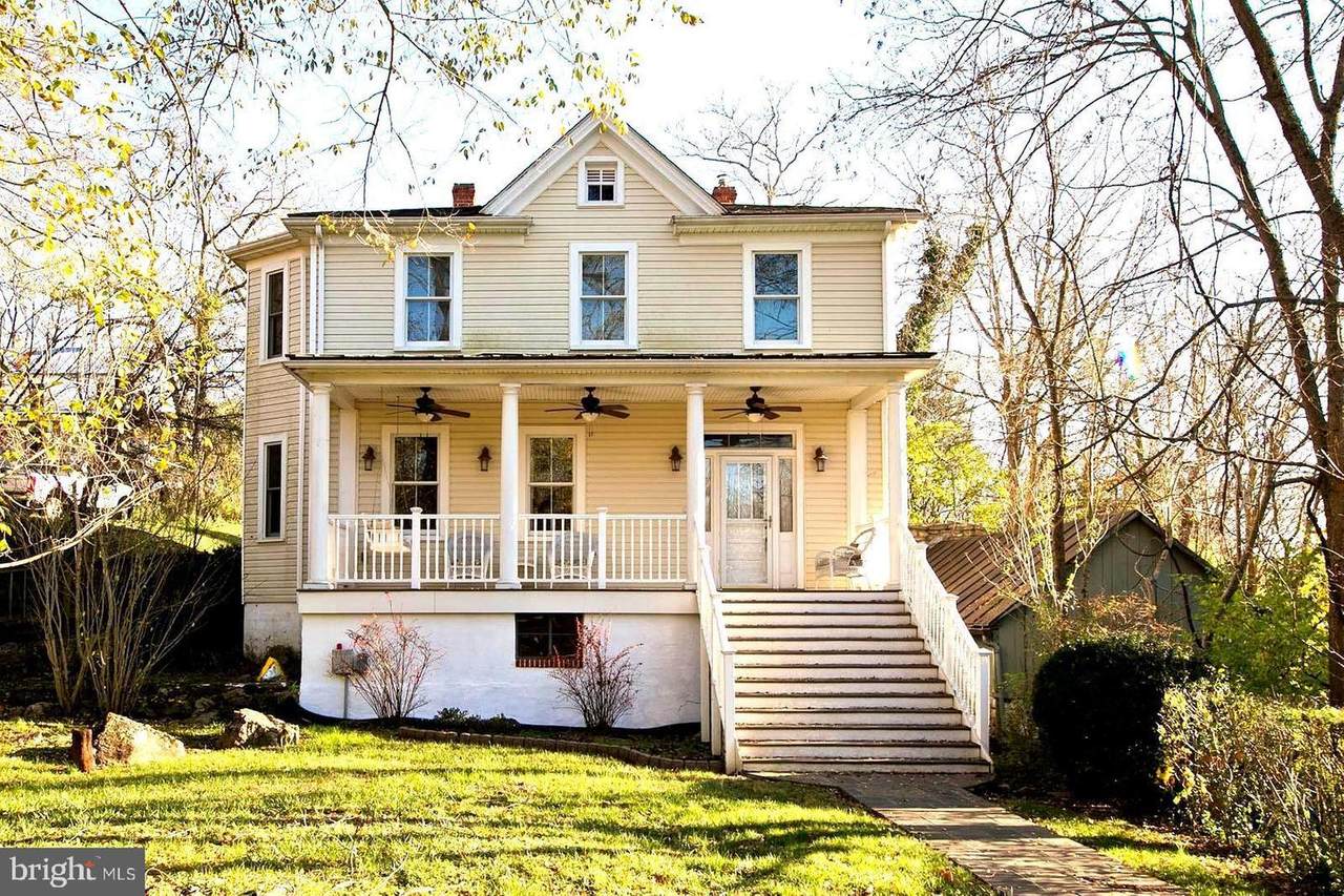 8 Cunningham - Photo 1