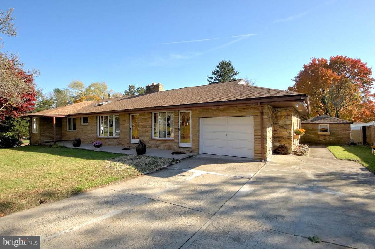 181 Inland Avenue - Photo 1