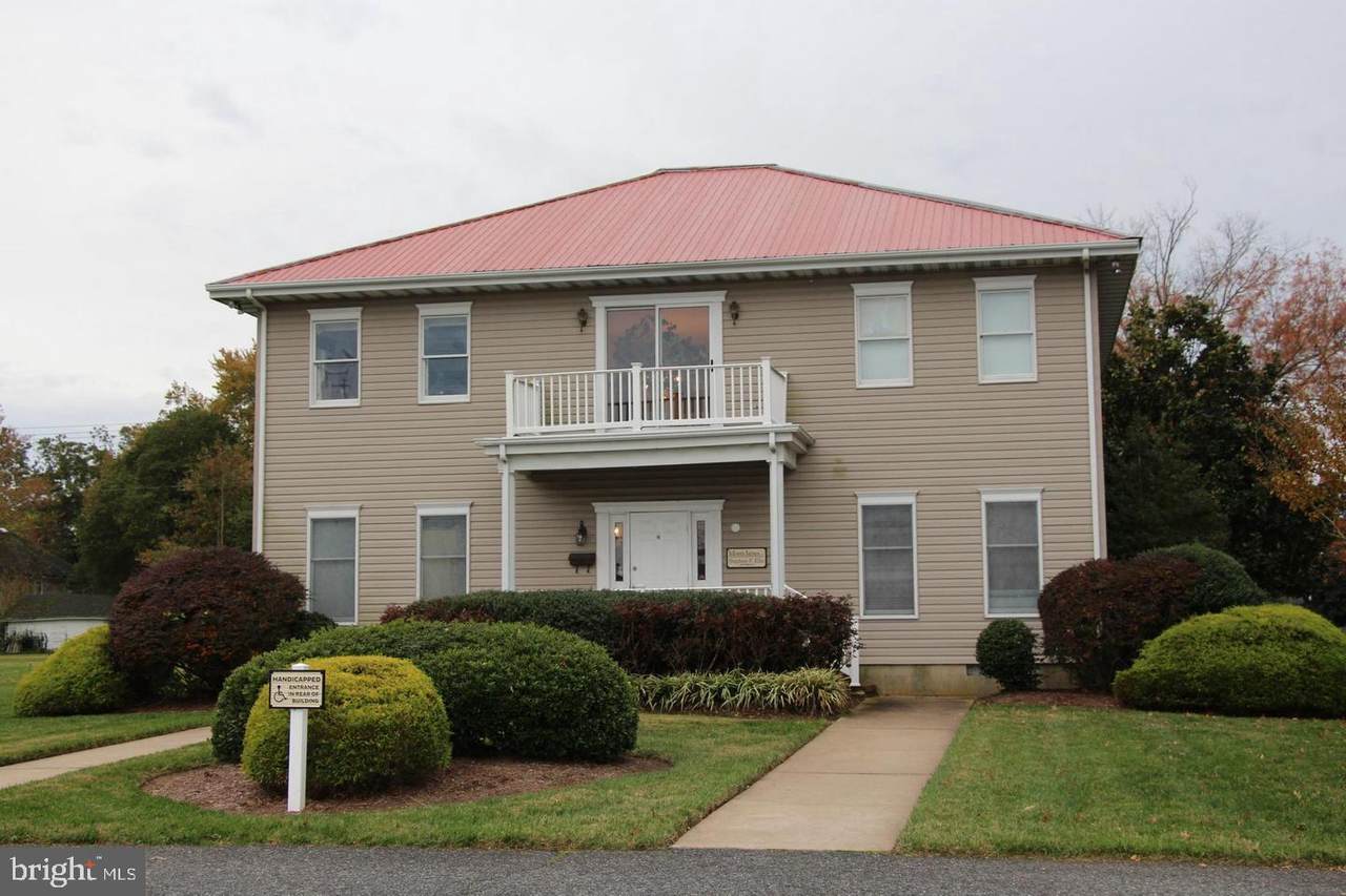 11 Front Street - Photo 1
