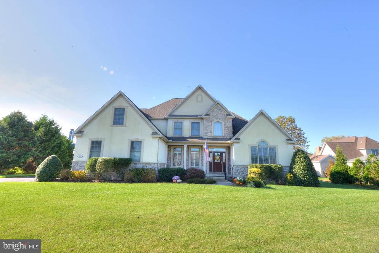 35932 Black Marlin Drive - Photo 1