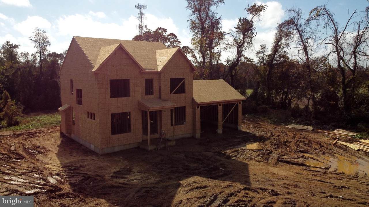 1612 Burlington Jacksonville Rd - Photo 1