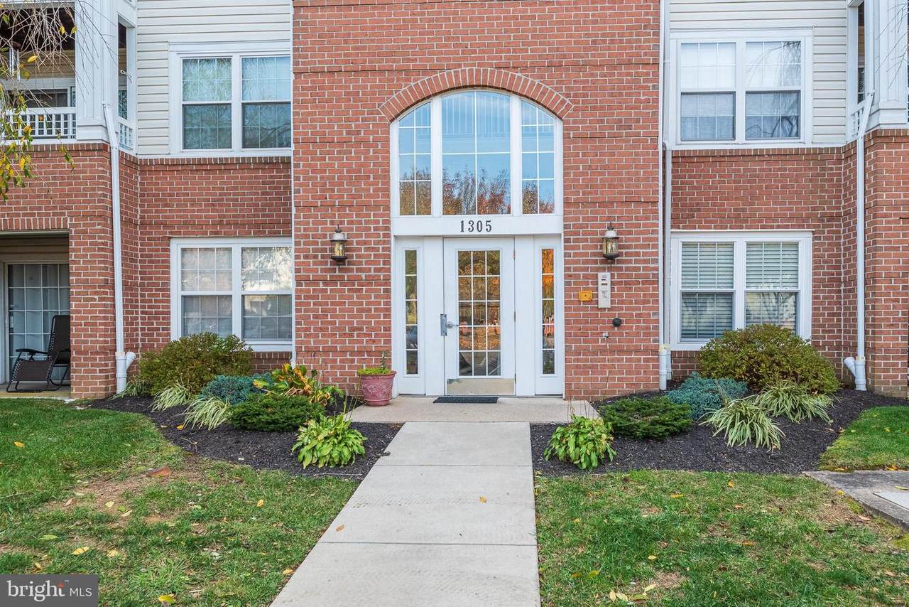 1305-C Sheridan Place - Photo 1