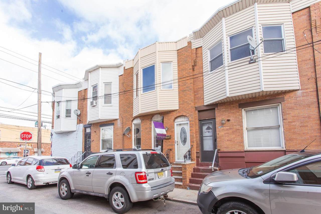 2105 Garnet Street - Photo 1