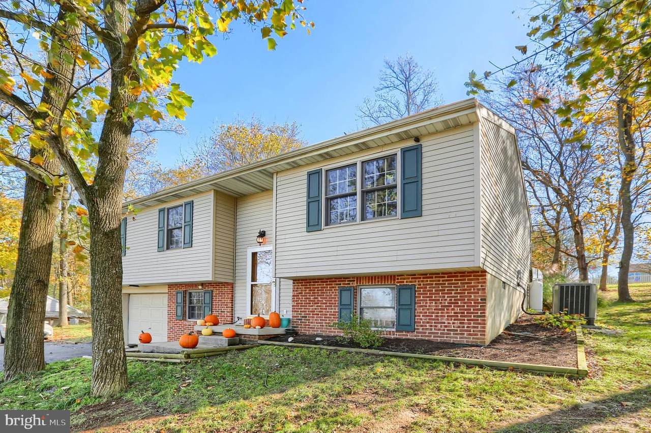 7 Den Mar Drive - Photo 1