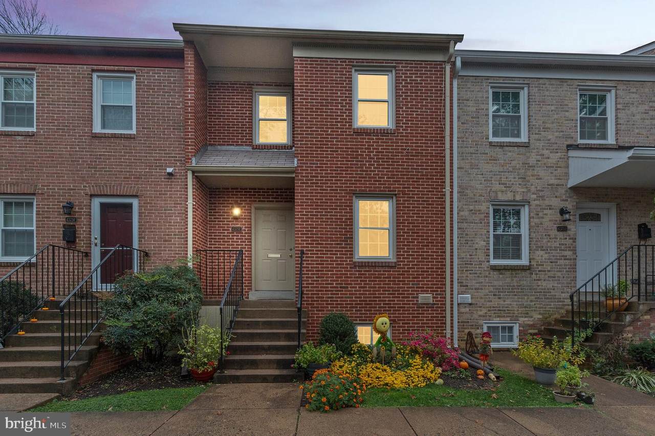 4375 Lee Highway - Photo 1