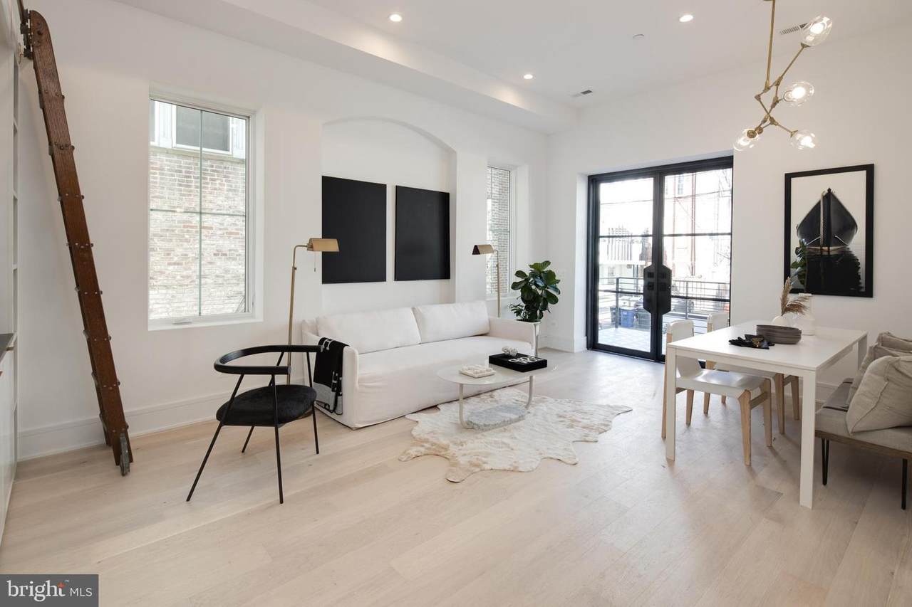 2023 Hillyer Place - Photo 1