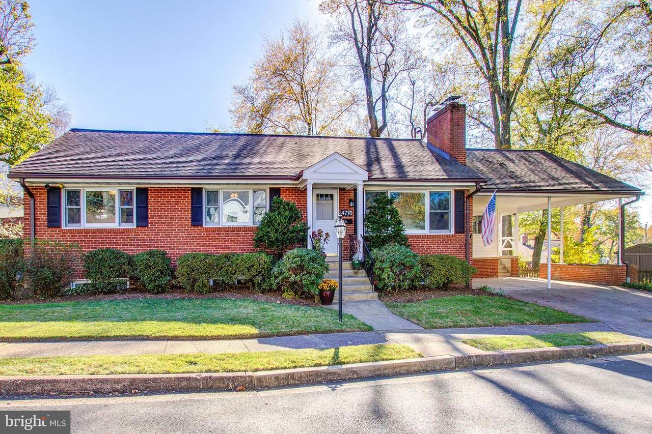 4770 33RD Street - Photo 1
