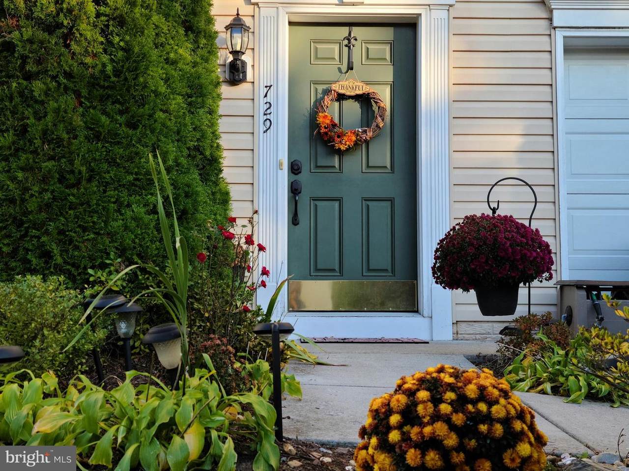729 Monet Drive - Photo 1