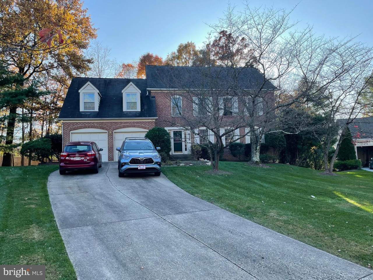 918 White Pine Place - Photo 1