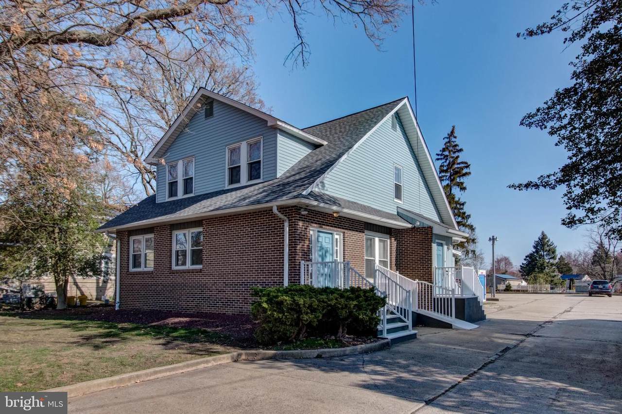 4228 Broad Street - Photo 1