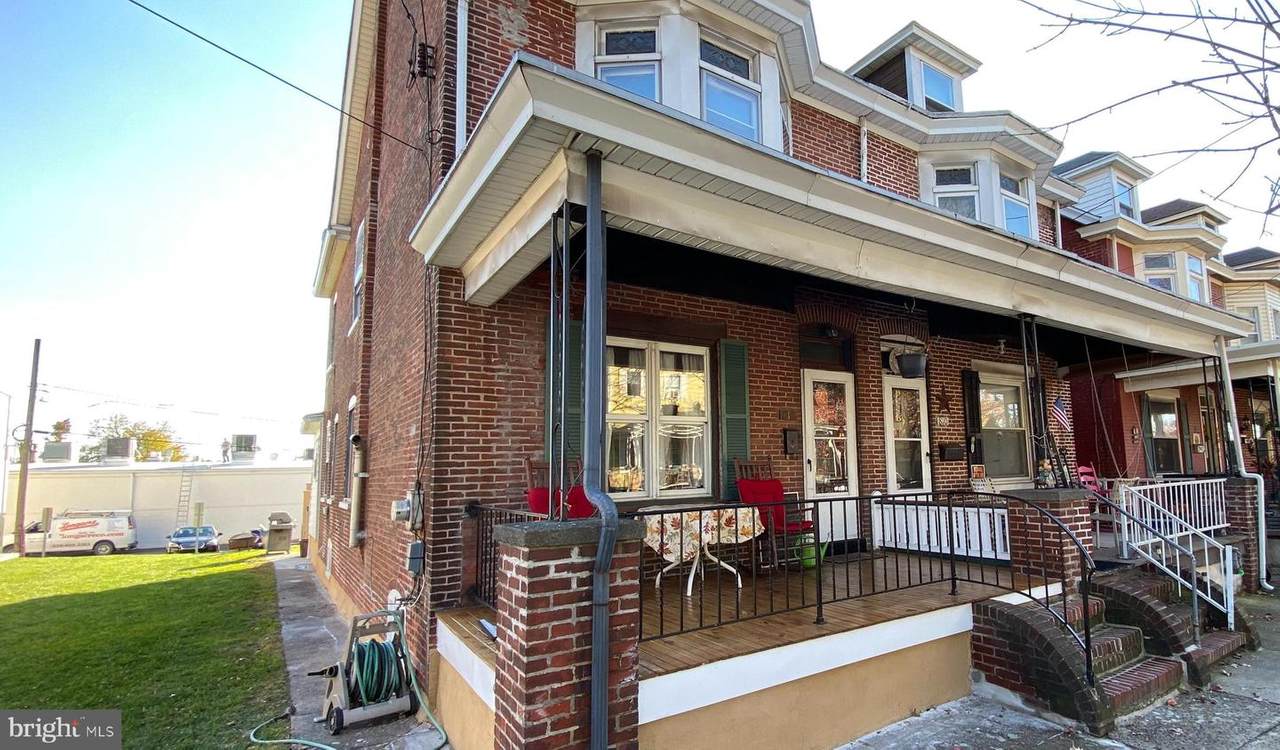 812 Queen Street - Photo 1