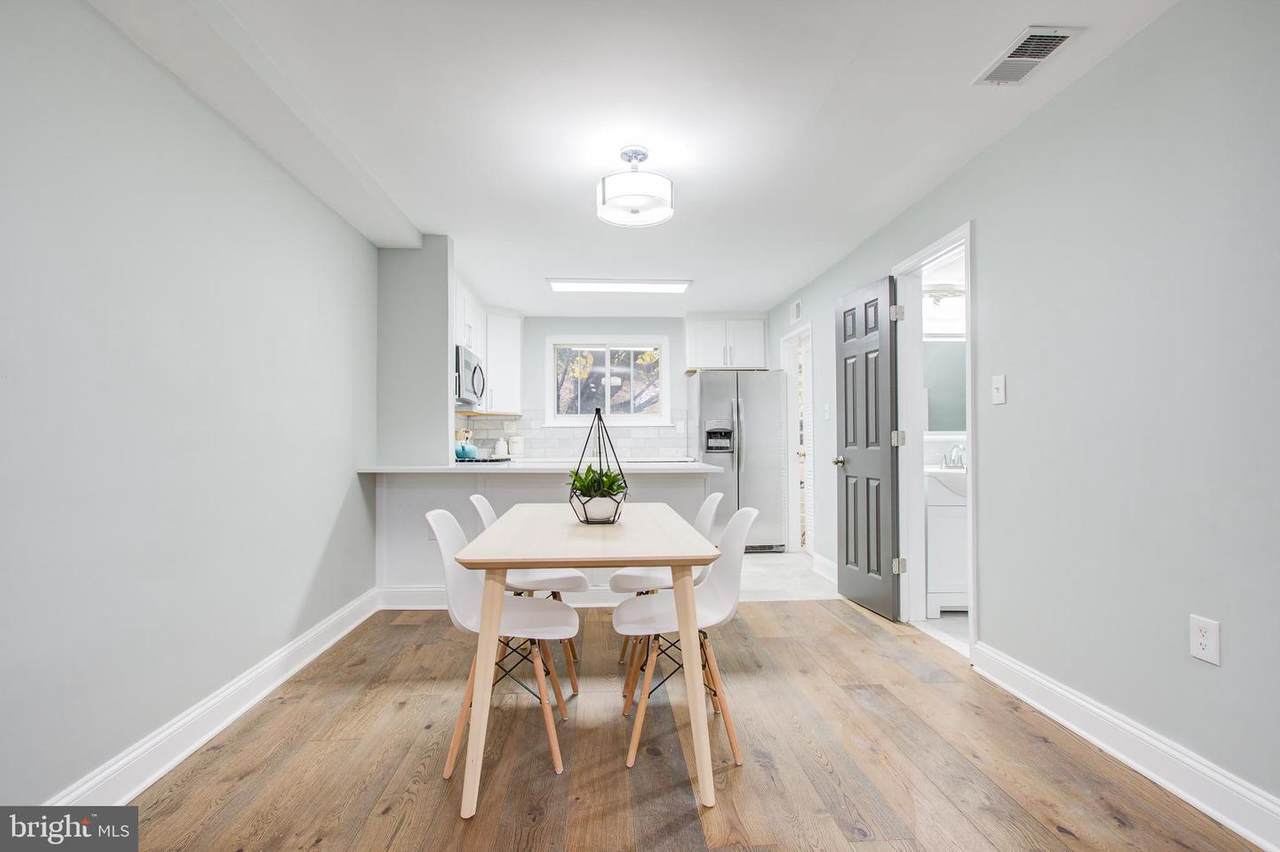 1626 Kenwood Avenue - Photo 1
