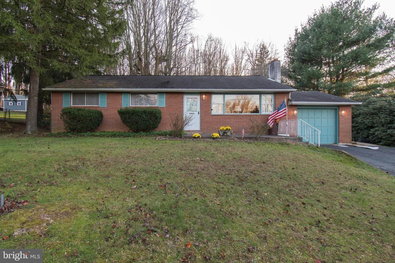 1522 Bonnie Brae Drive - Photo 1