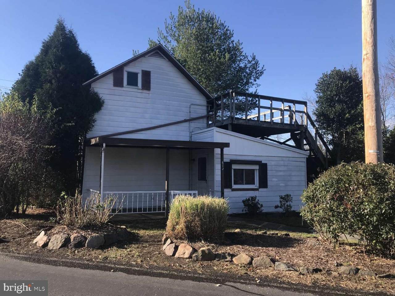 602 New Galena Road - Photo 1