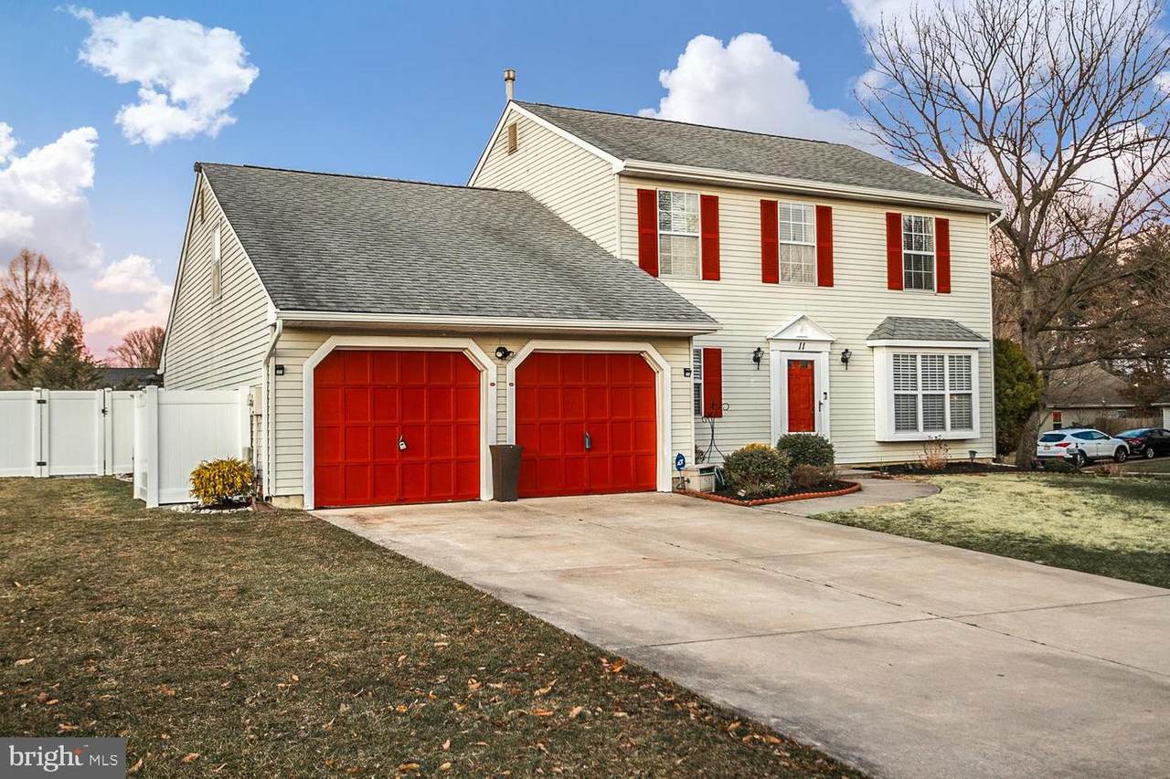 11 Kate Court - Photo 1