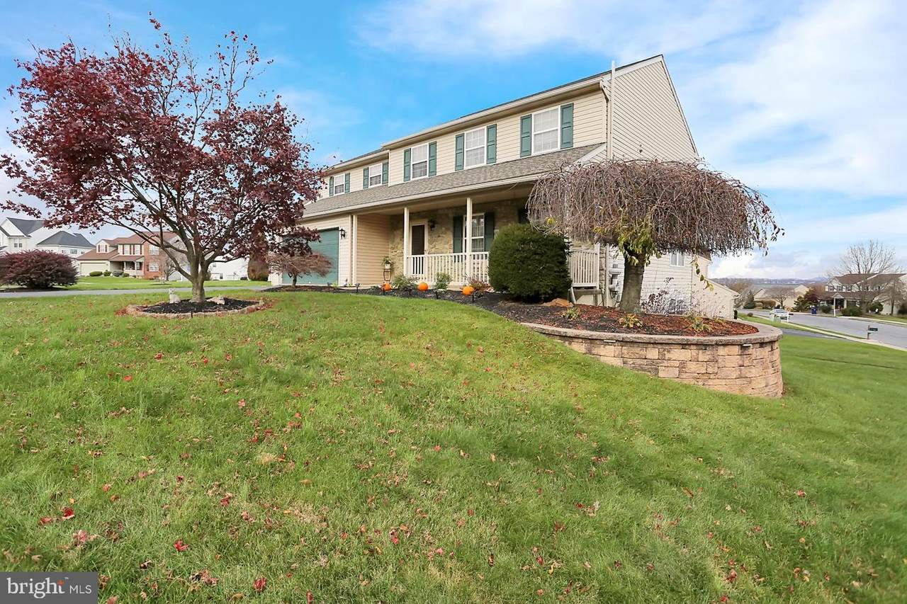 2501 Andrew Drive - Photo 1