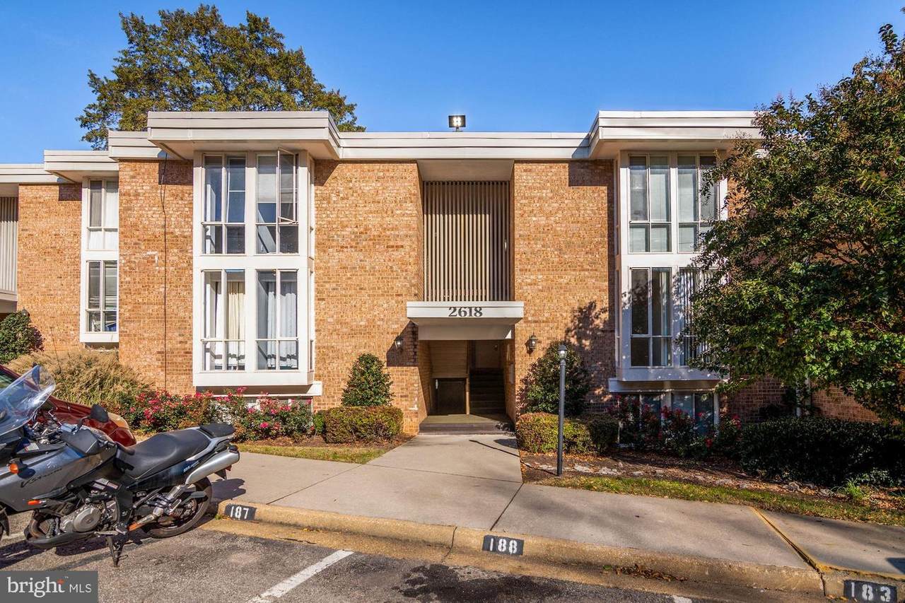 2618 Redcoat Drive - Photo 1