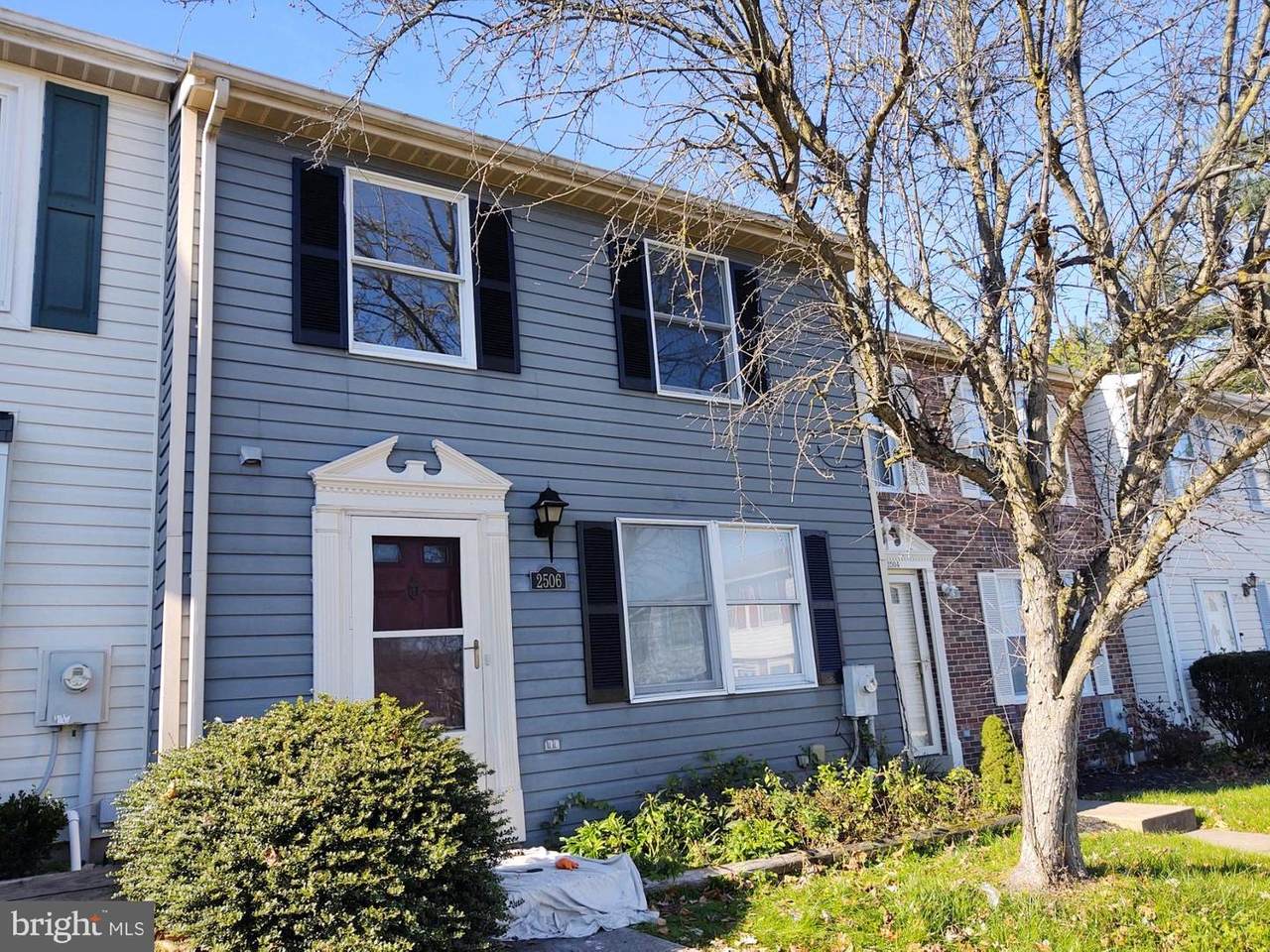 2506 Merrick Court - Photo 1