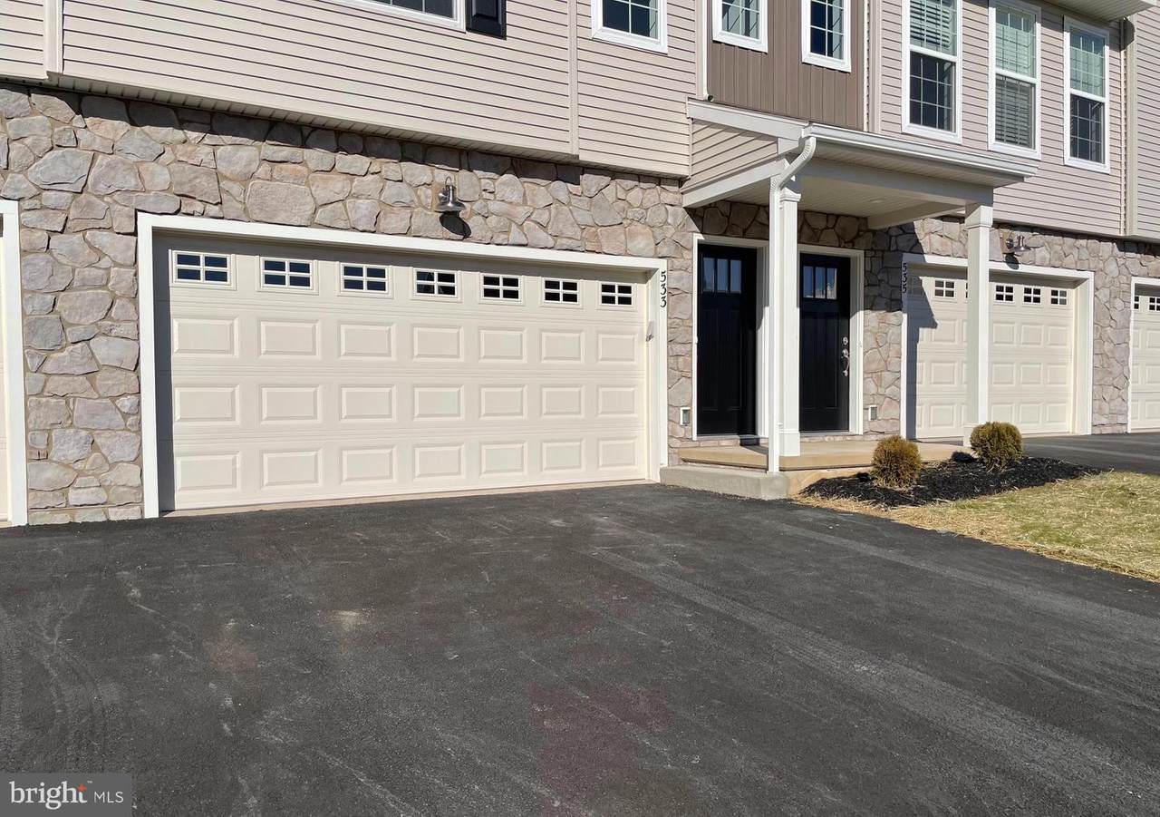 533 Brook Shire Ct - Photo 1