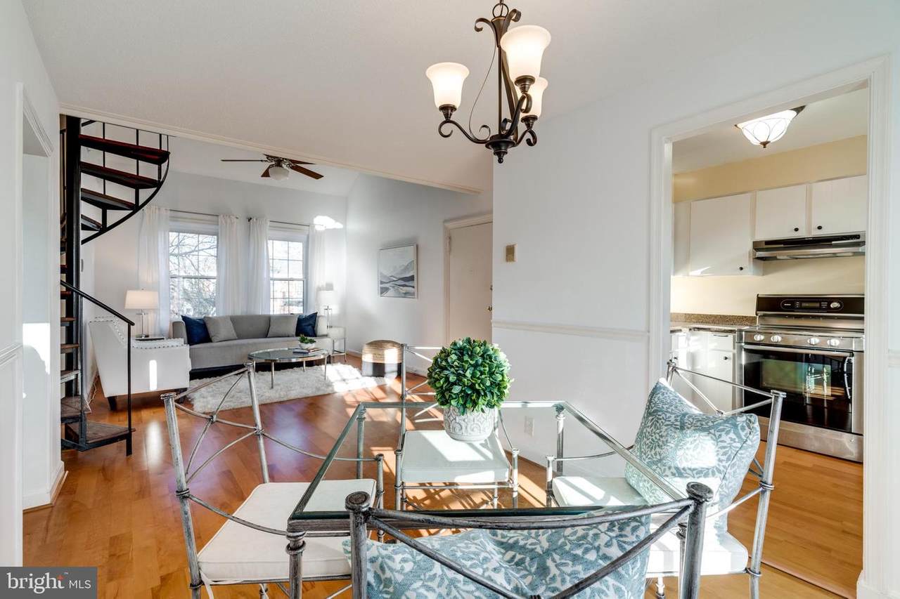 2968 Columbus Street - Photo 1