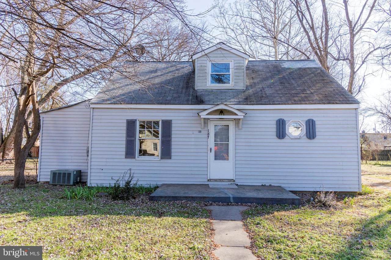 187 Mansfield Street - Photo 1