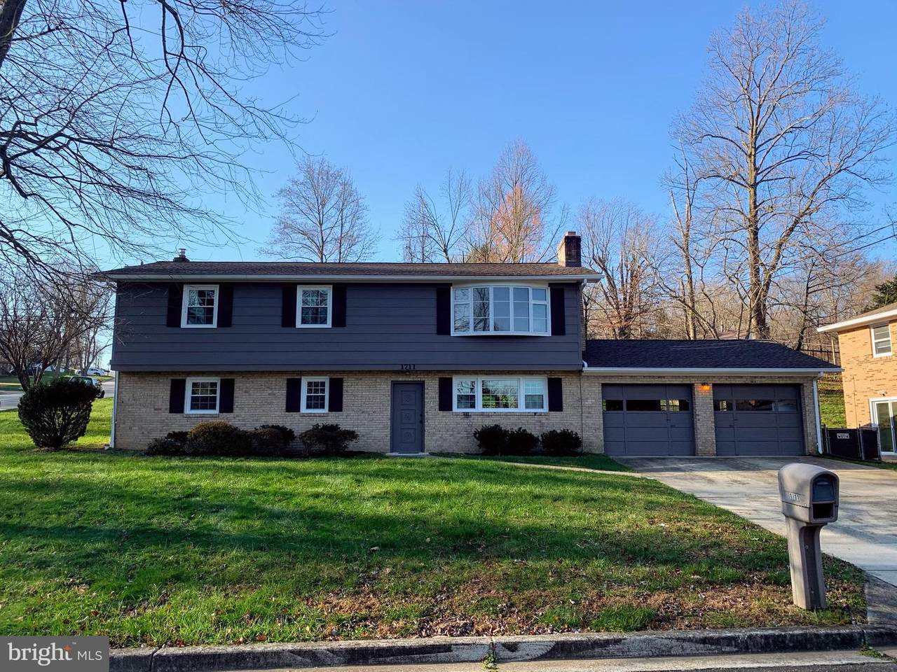 1711 Portland Avenue - Photo 1