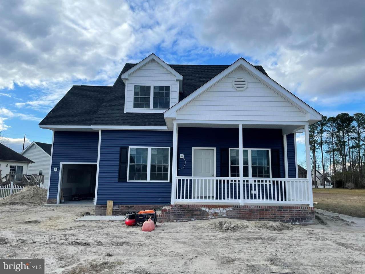6038 Bell Creek Drive - Photo 1