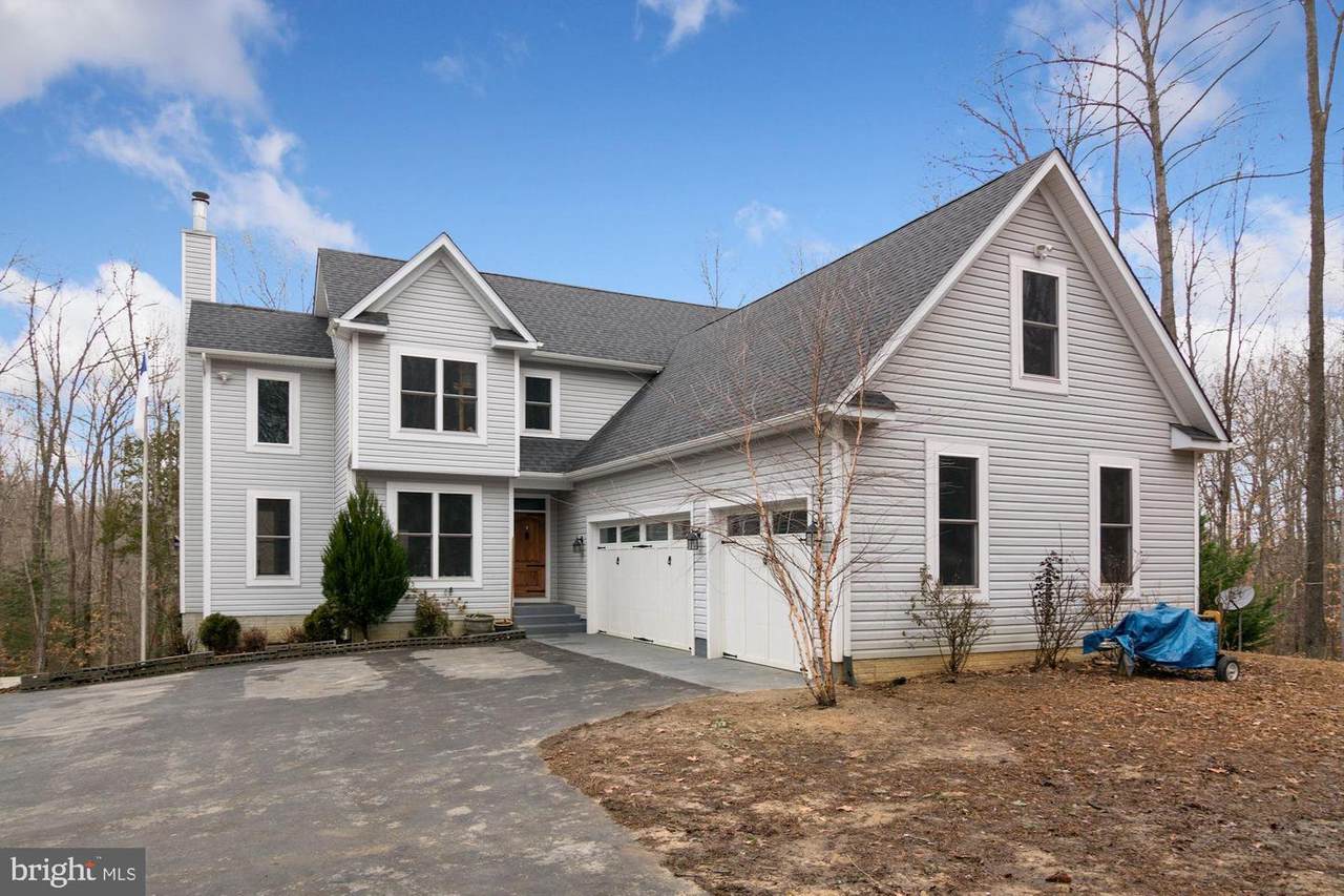 8034 Buckthorne Run - Photo 1