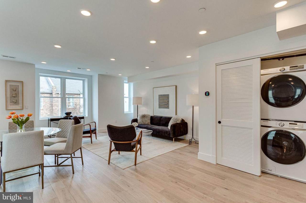646 Newton Place - Photo 1