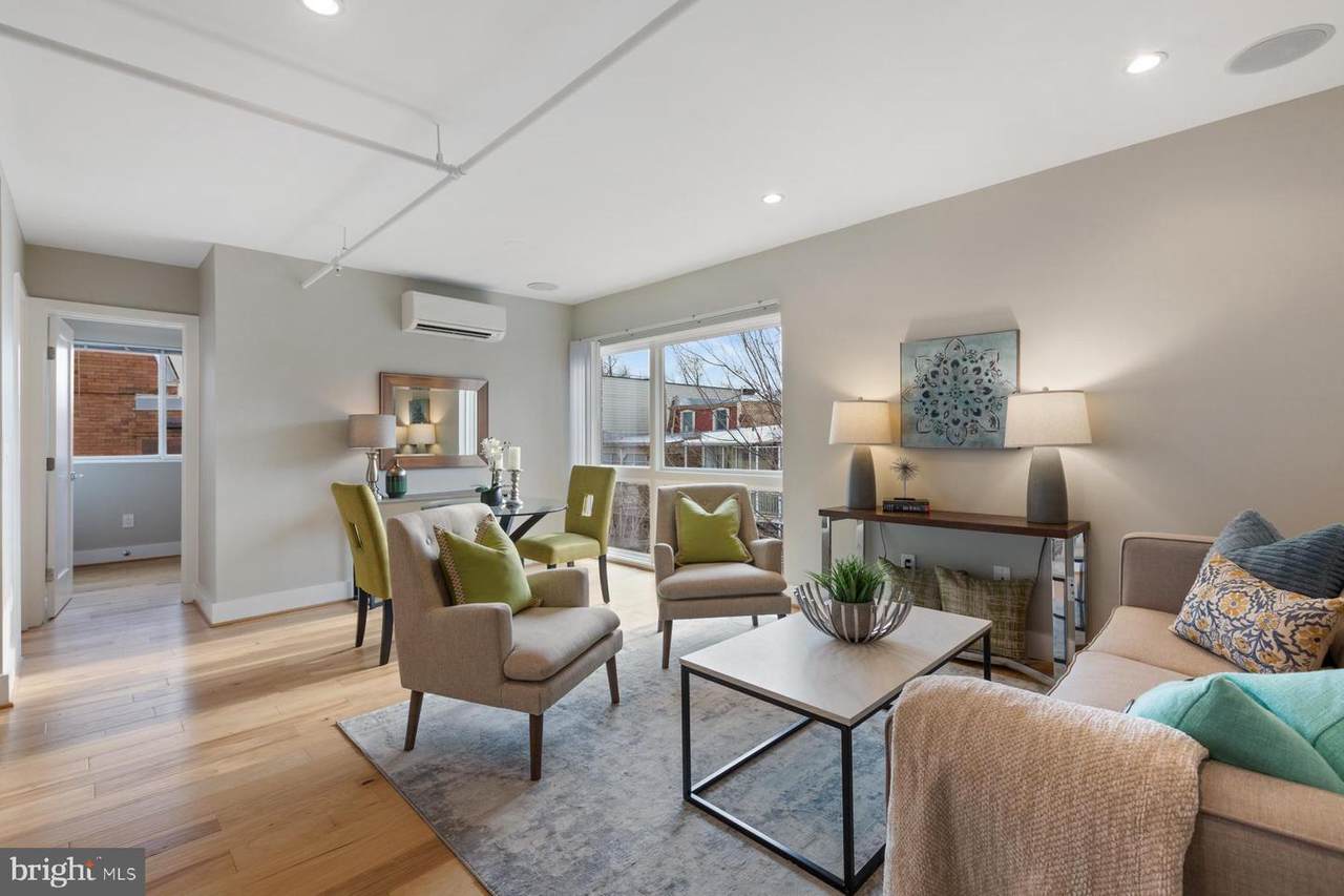 1514 Newton Street - Photo 1