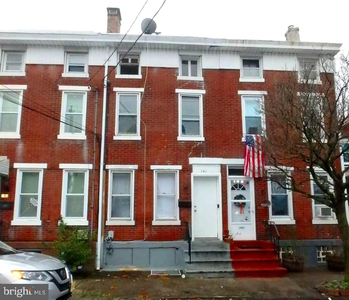 141 Pearl Street - Photo 1