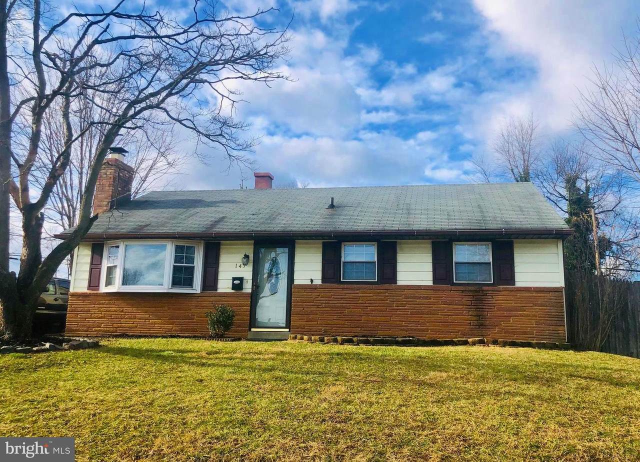 147 Somers Avenue - Photo 1