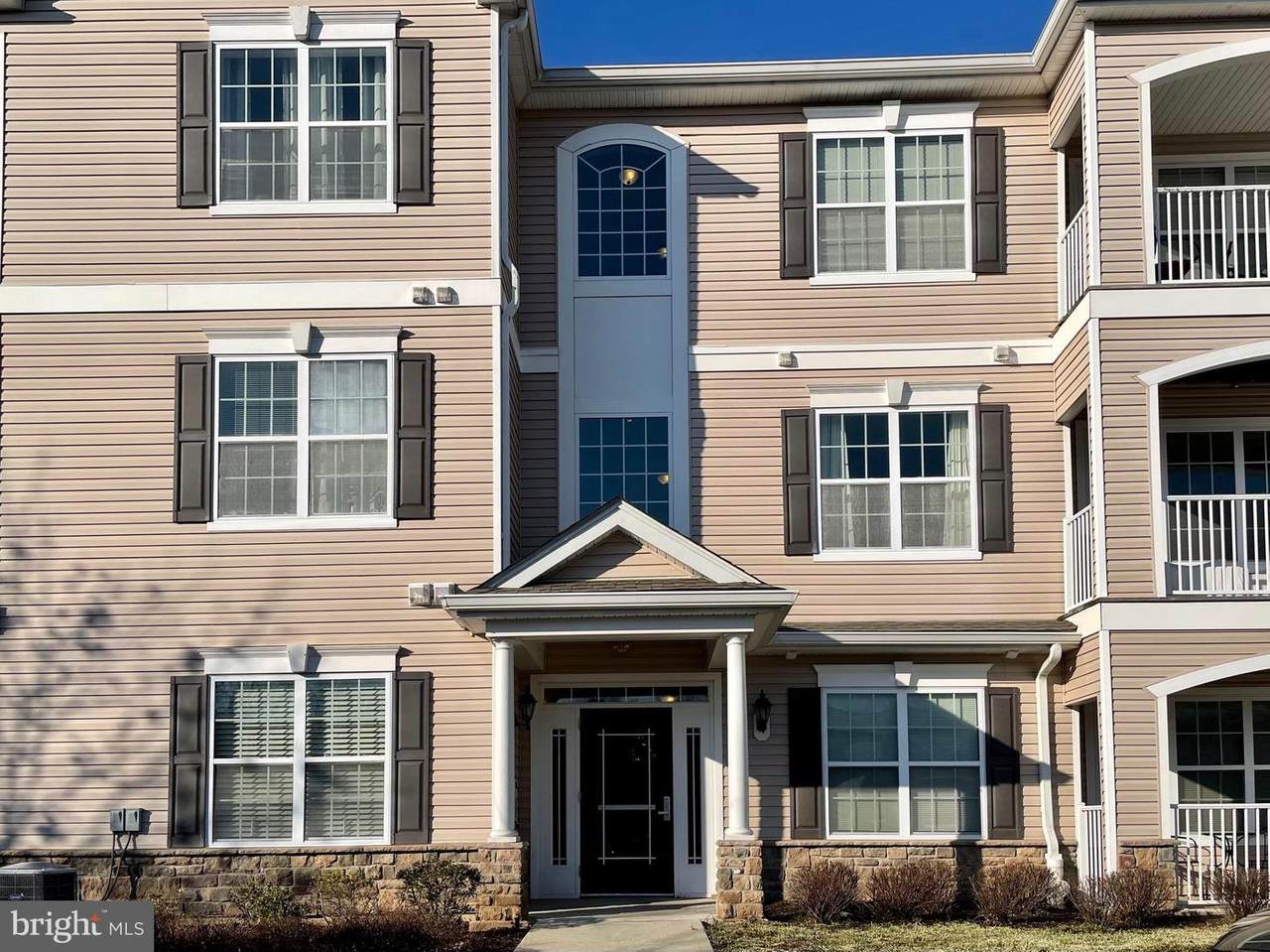 832 Timberlake Drive - Photo 1