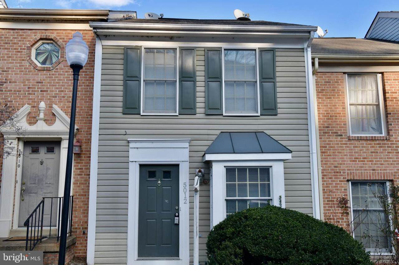 5012 9TH Street - Photo 1