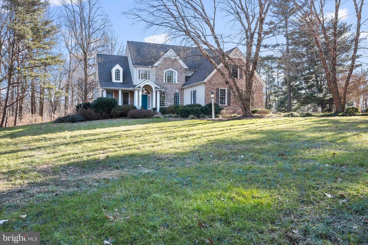 8365 Garfield Lane - Photo 1