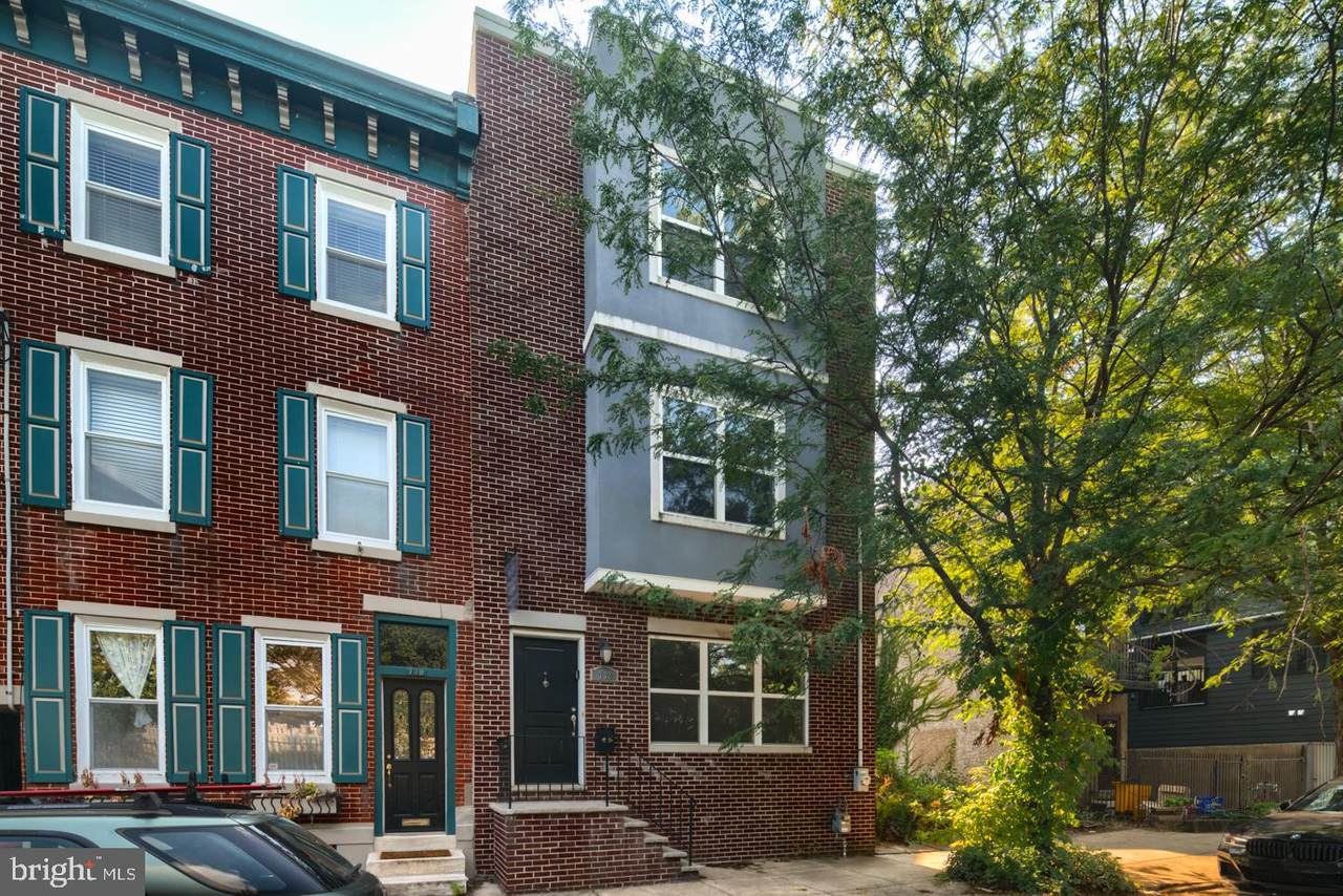 732 Shirley Street - Photo 1