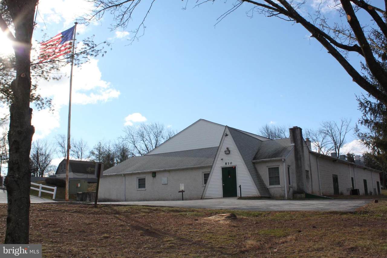 810 Germantown Pike - Photo 1