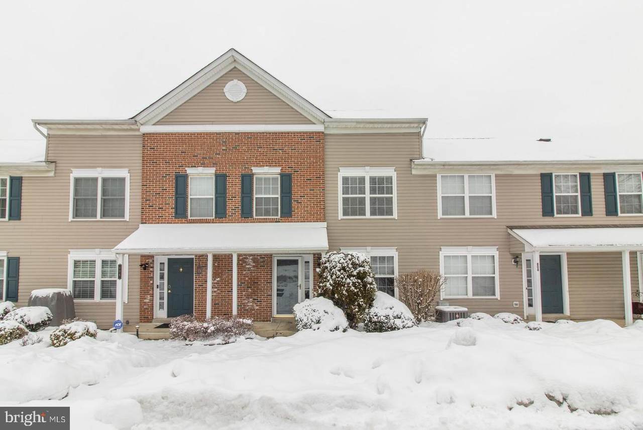 807 Purple Martin Court - Photo 1