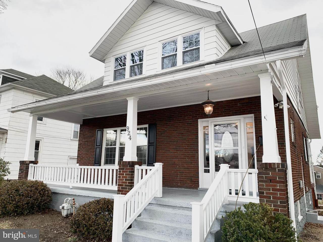 924 Pennsylvania Avenue - Photo 1