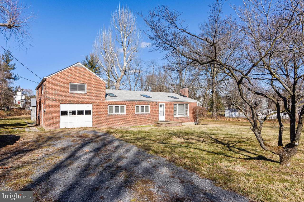 5 Mccauley Lane - Photo 1