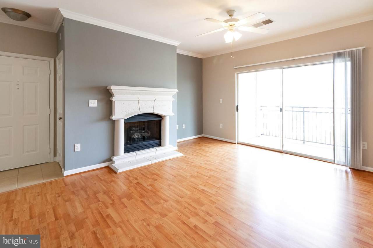 12941 Centre Park Circle - Photo 1
