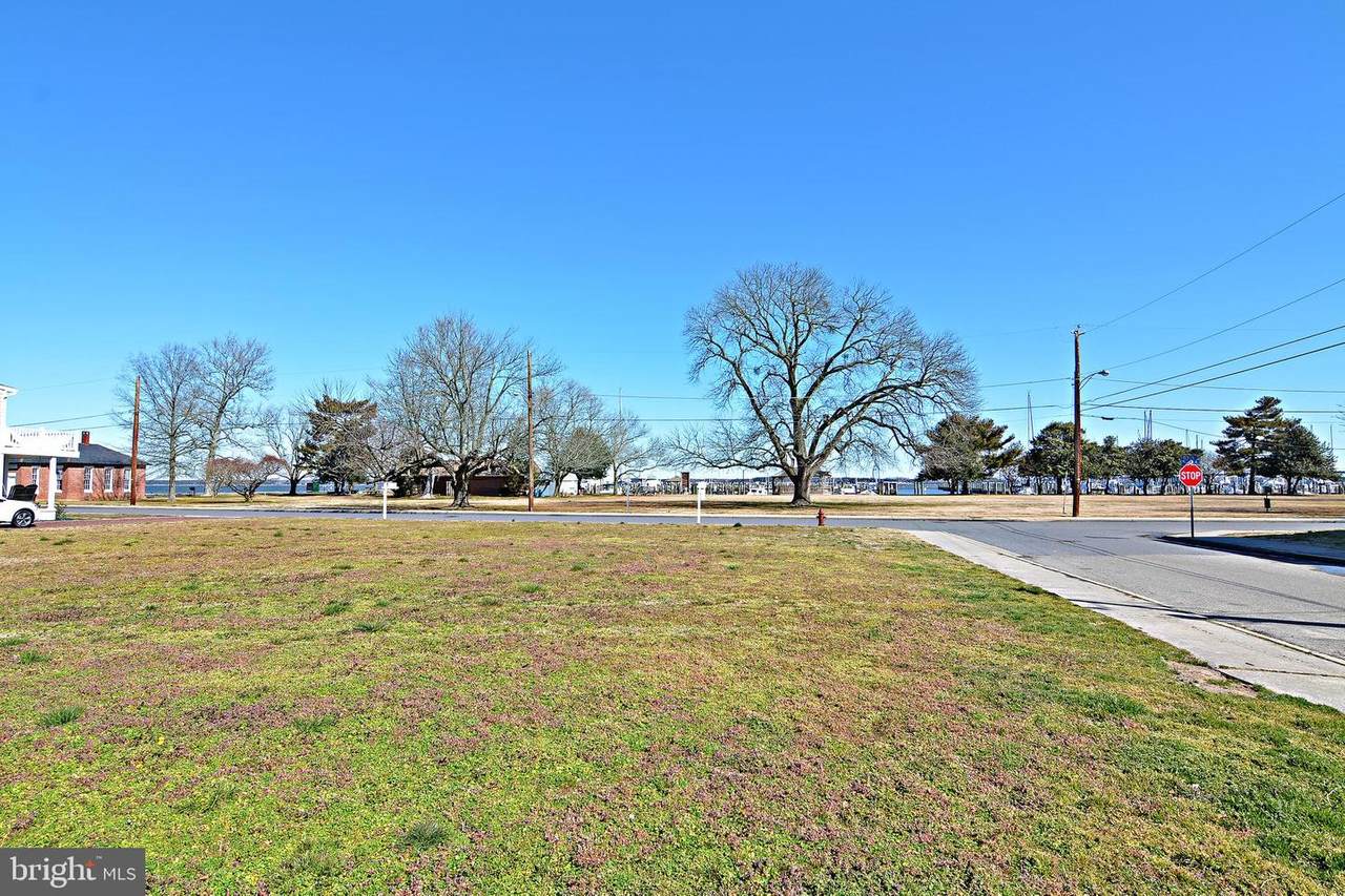 608 Water Street - Photo 1