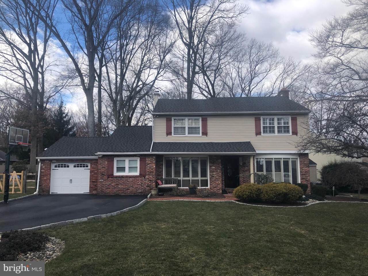 1202 Dundee Drive - Photo 1
