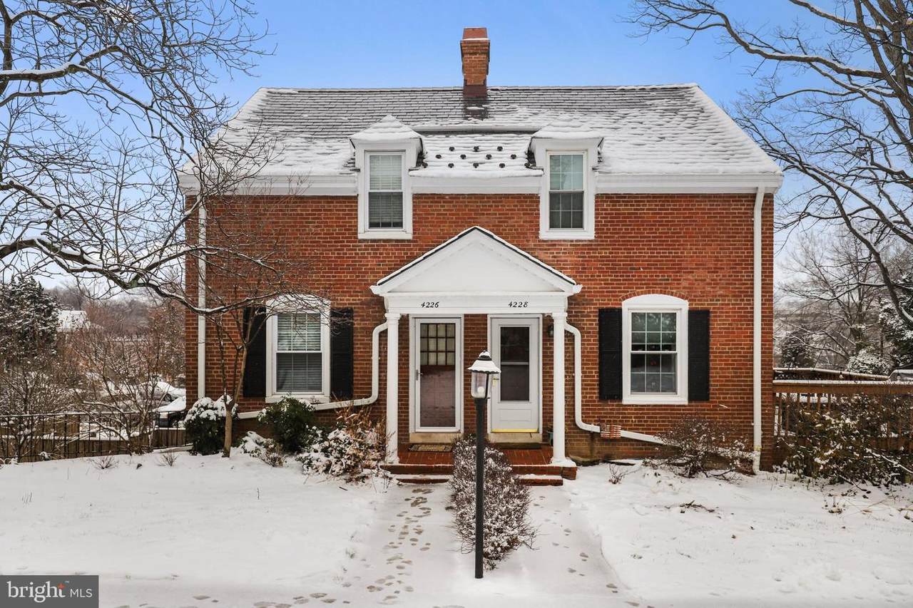 4226 32ND Street - Photo 1