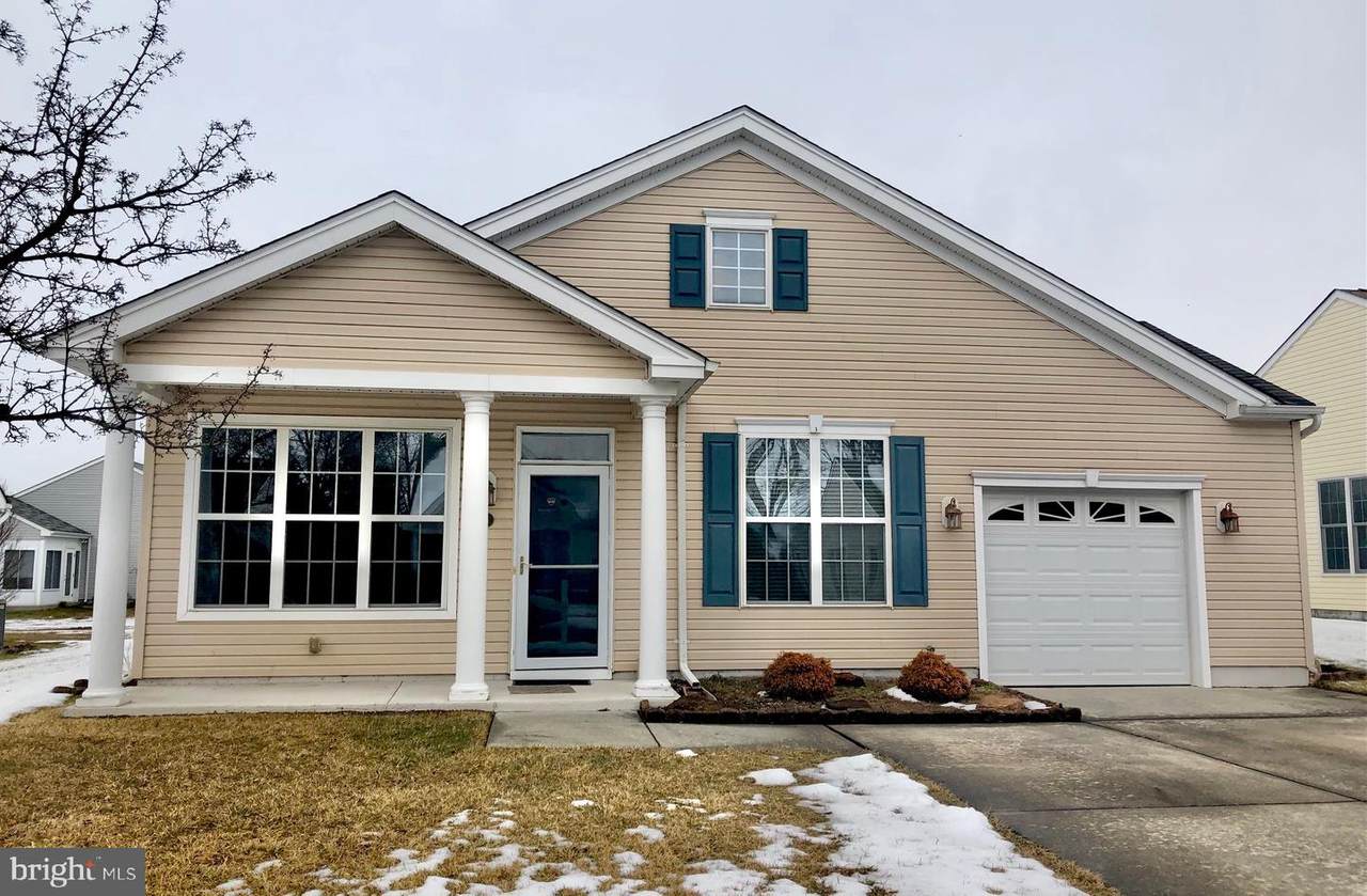 14 Meadowview Drive - Photo 1