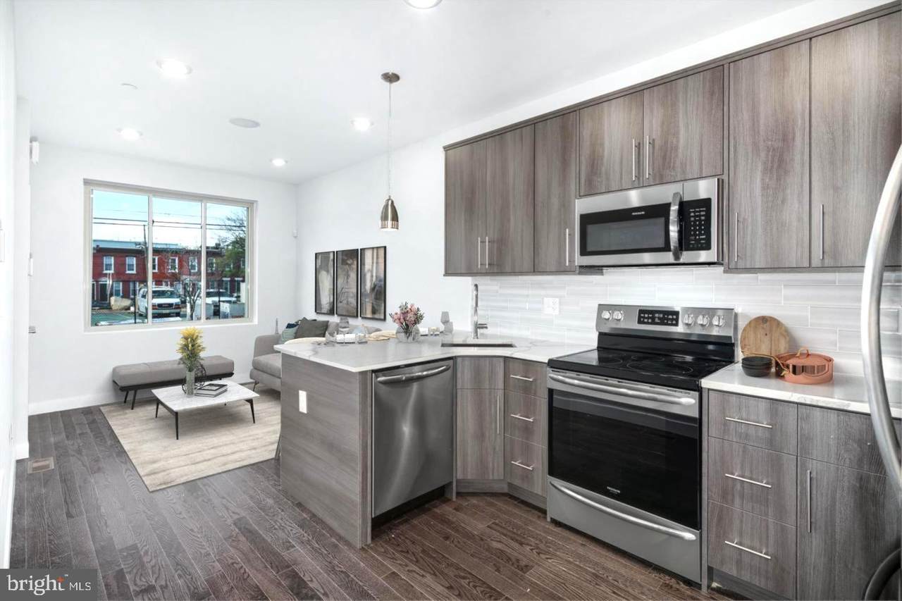 2039 8TH Street - Photo 1