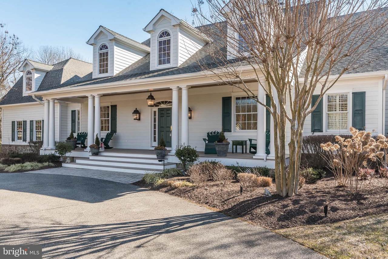 1011 Saint Anne Lane - Photo 1