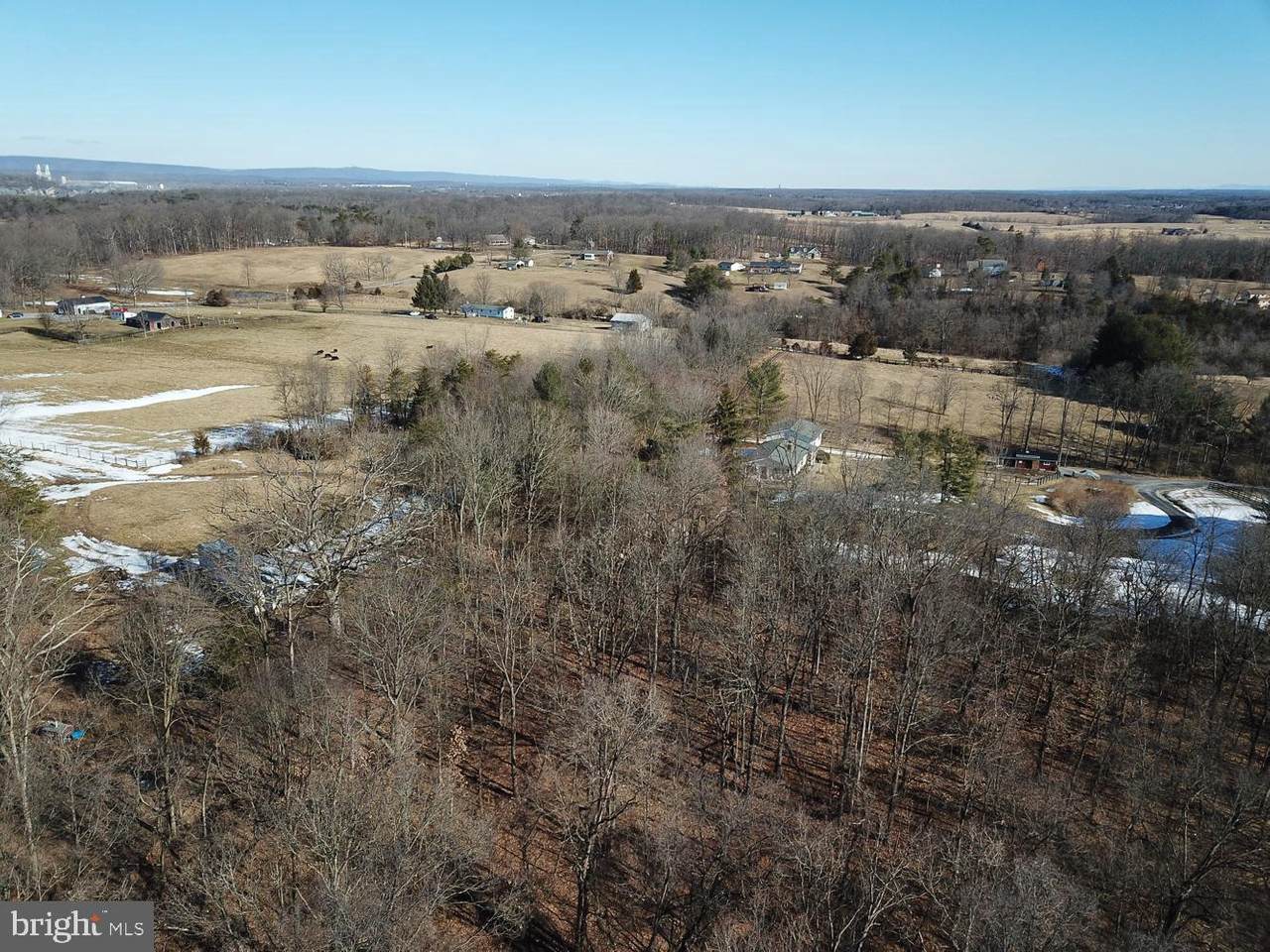 1091 Gun Club - Photo 1